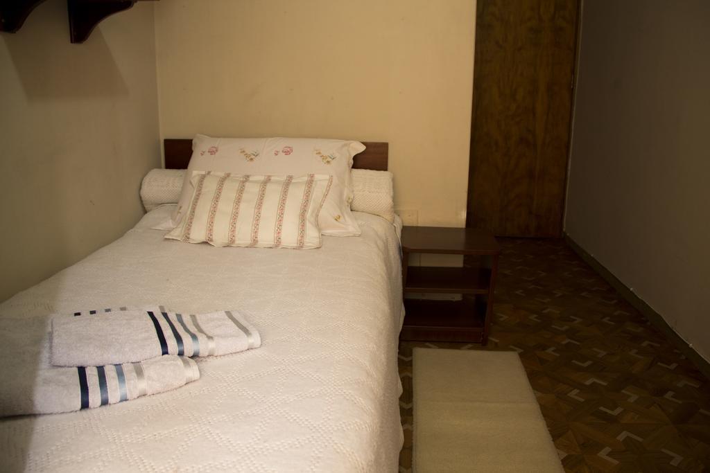 Hotel Residencial Vanessa Curitiba Zimmer foto